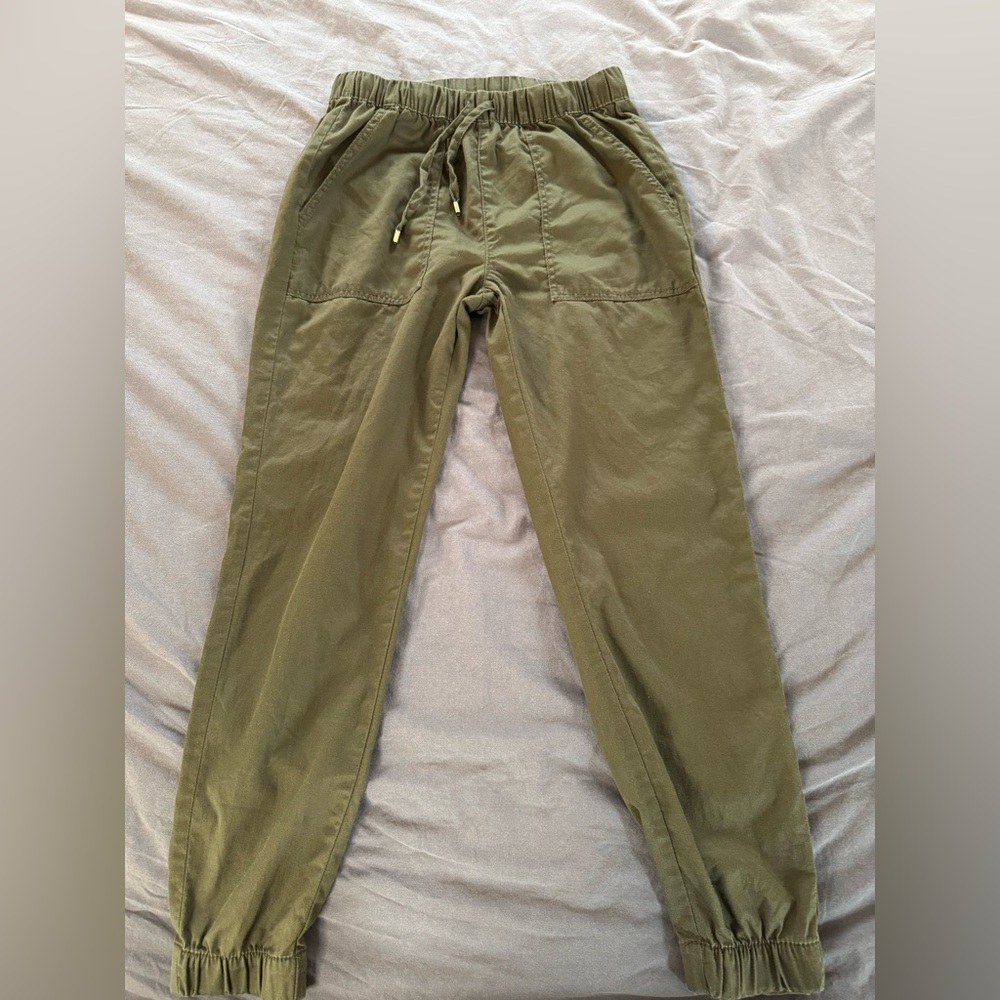 WAREHOUSE ONE SIZE XS OLIVE GREEN JOGGERS